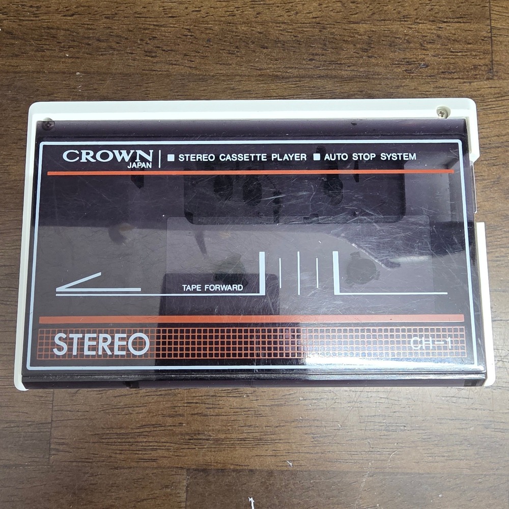 Vintage Crown Japan CH-1 Stereo Cassette Player White Portable Auto Stop System
